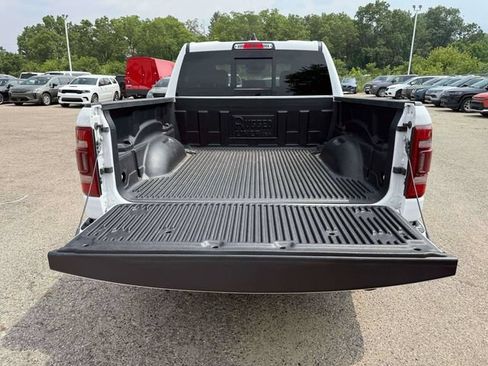 Used 2023 RAM 1500 Laramie AWD/4WD image 11