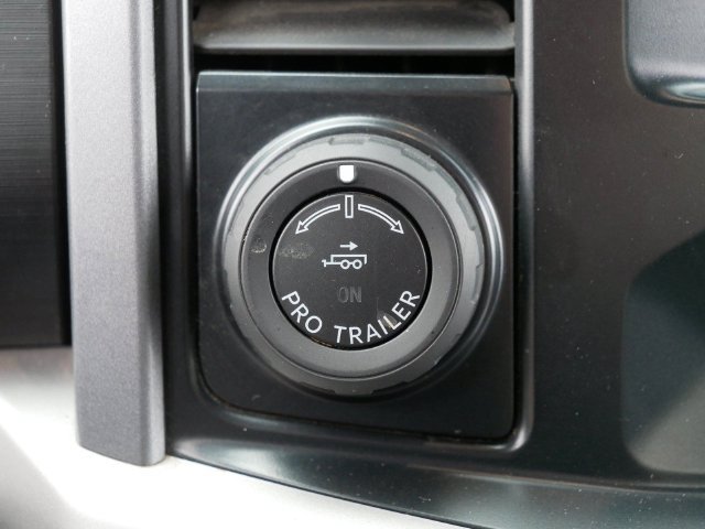 Used 2023 Ford F150 XLT w/ Trailer Tow Package AWD/4WD image 32
