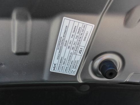 Used 2025 Kia K4 EX FWD image 38