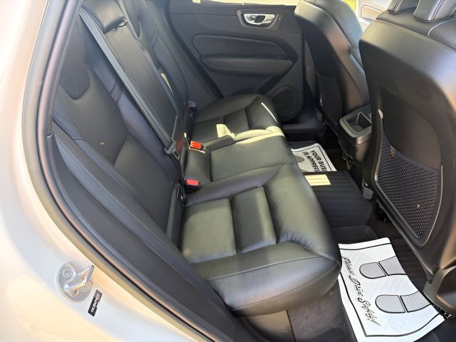 Used 2023 Volvo XC60 B5 Plus w/ Climate Package AWD/4WD image 28