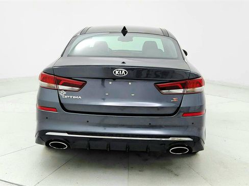 Used 2019 Kia Optima S w/ S Panoramic Sunroof Package FWD image 4
