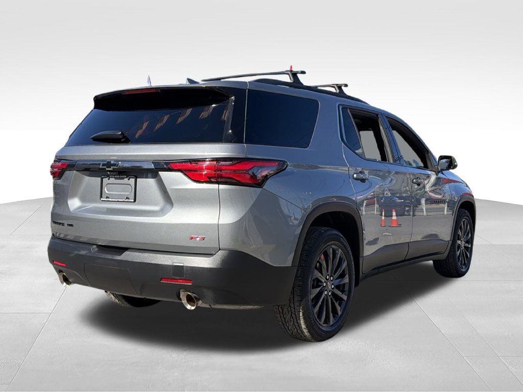 Used 2023 Chevrolet Traverse RS w/ LPO, Floor Liner Package AWD/4WD image 8