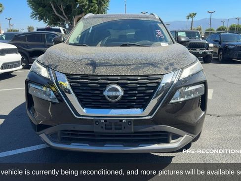 Used 2023 Nissan Rogue SL w/ SL Premium Package FWD image 2