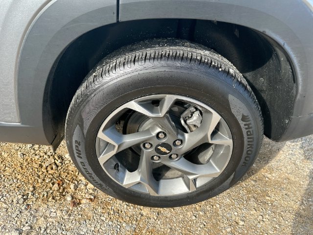 Used 2024 Chevrolet Trax LT FWD image 57
