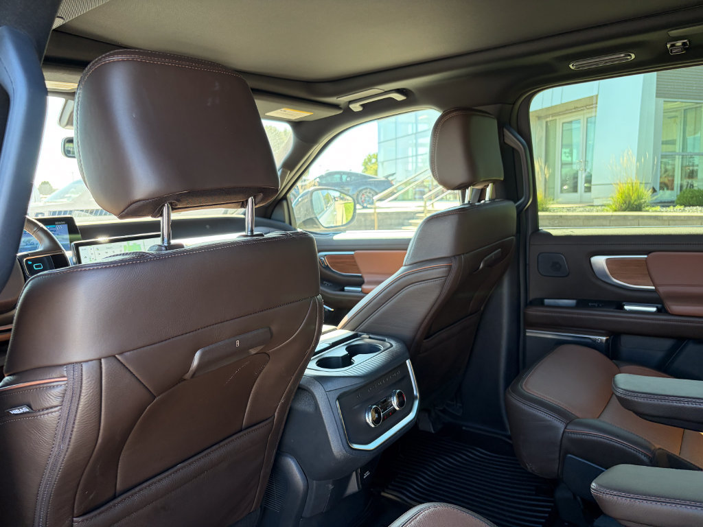 Certified 2025 Ford Expedition King Ranch AWD/4WD image 16