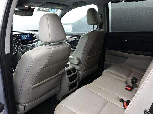 Used 2020 Honda Pilot EX-L image 22
