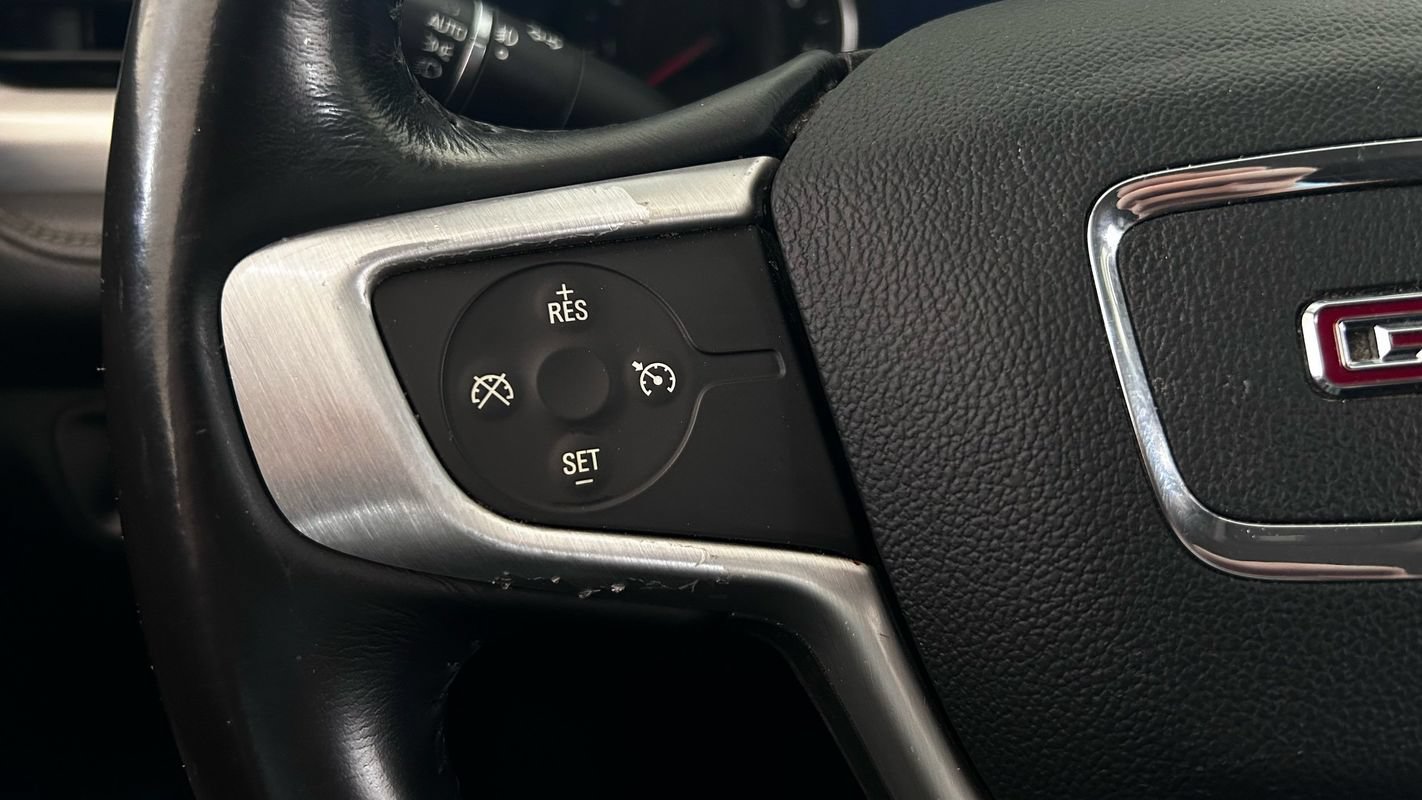 Used 2019 GMC Acadia SLT AWD/4WD image 9