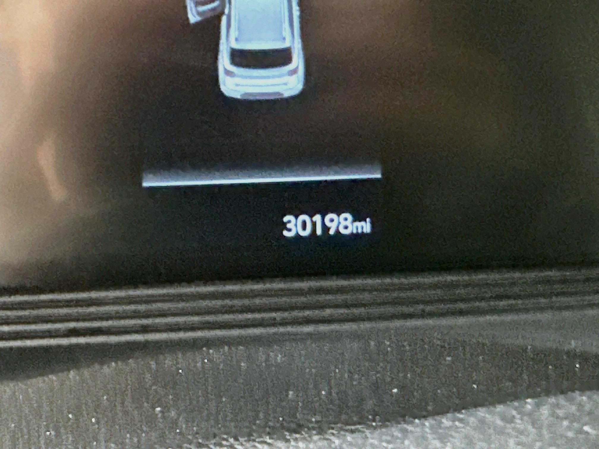 Used 2025 Hyundai Venue SEL FWD image 19