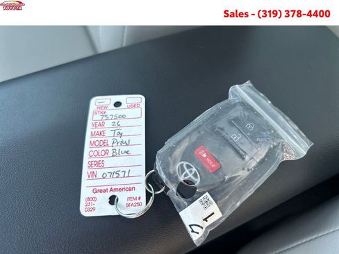 New 2026 Toyota Prius XLE FWD image 23