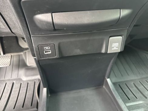 Used 2023 Honda Odyssey Sport image 26