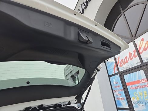 Used 2026 Jeep Compass Latitude image 83