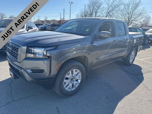 Certified 2022 Nissan Frontier SV w/ Technology Package image 1