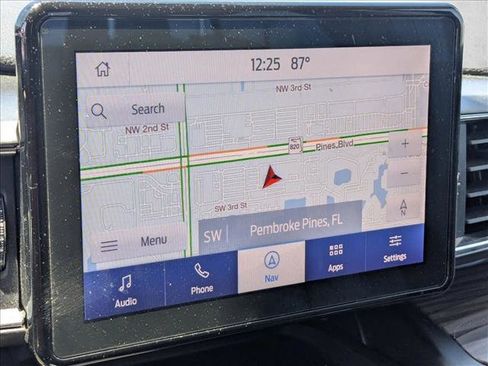 Used 2020 Ford Explorer Limited RWD image 12