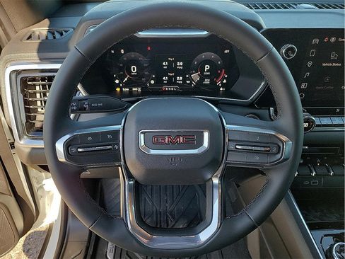 New 2026 GMC Canyon Elevation w/ Convenience Package image 14