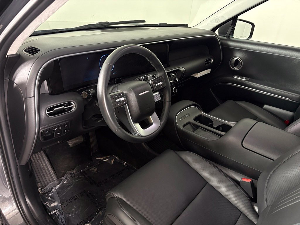 Used 2026 Hyundai Palisade SEL FWD image 16