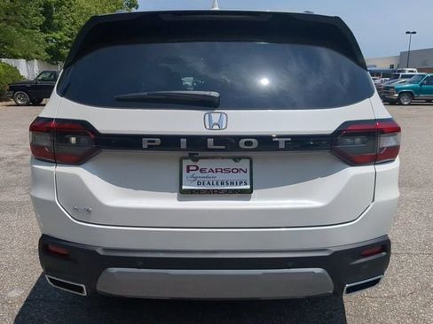 New 2026 Honda Pilot EX-L image 5