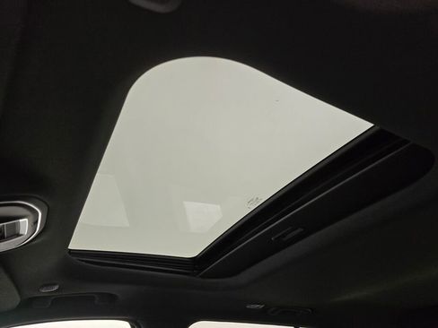 New 2025 Jeep Grand Cherokee Laredo X image 19