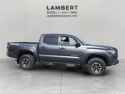 Used 2021 Toyota Tacoma TRD Off-Road AWD/4WD image 6