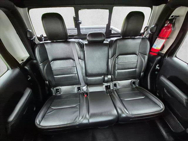 Used 2020 Jeep Gladiator Overland AWD/4WD image 21