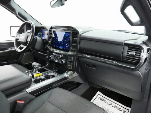 Used 2022 Ford F150 XLT w/ Equipment Group 302A High image 16