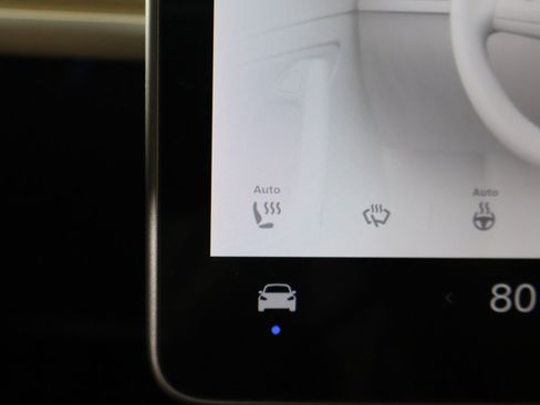 Used 2023 Tesla Model Y Long Range image 48