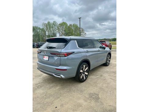 New 2026 Mitsubishi Outlander SEL FWD image 5