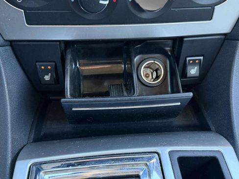 Used 2006 Chrysler 300 C image 41