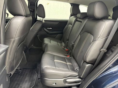 Used 2025 MAZDA CX-90 3.3 Turbo w/ Select Package image 18