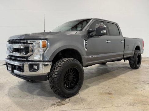 Used 2022 Ford F350 XLT w/ XLT Premium Package image 1