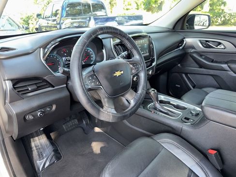 Used 2019 Chevrolet Traverse Premier w/ LPO, Blackout Package image 13