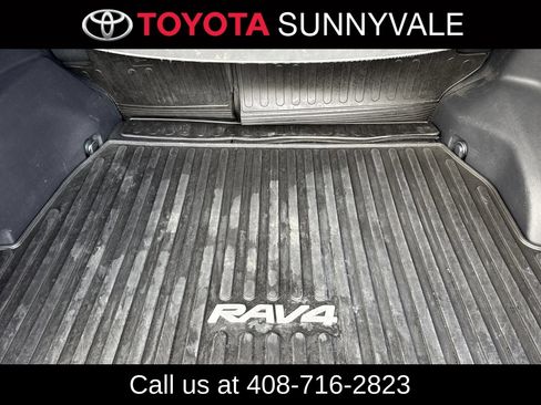 Used 2020 Toyota RAV4 XSE AWD/4WD image 19