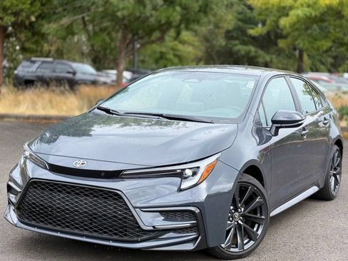 Used 2026 Toyota Corolla XSE FWD image 1