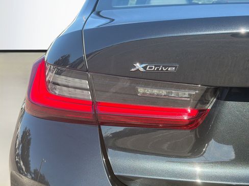 Used 2025 BMW 330i xDrive 330i xDrive image 10