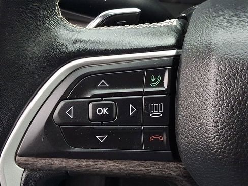 Used 2022 Jeep Grand Cherokee L Limited image 28