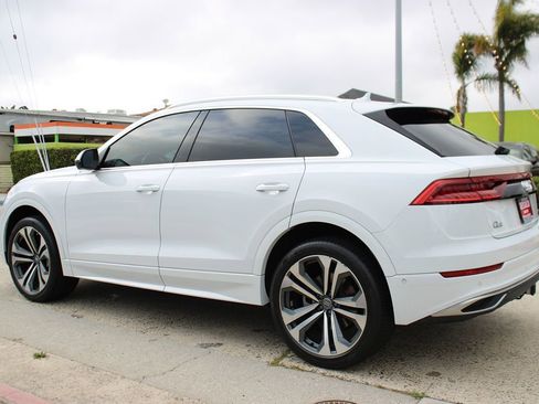 Used 2019 Audi Q8 Premium Plus w/ Premium Plus AWD/4WD image 3