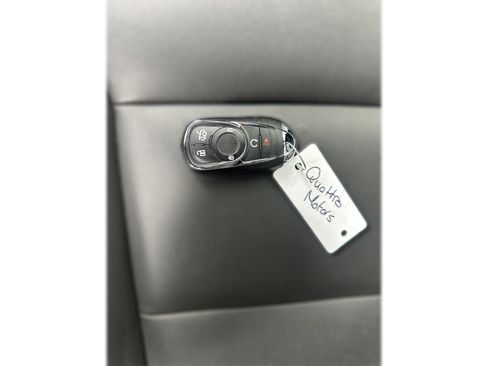 Used 2024 Buick Envista Sport Touring w/ Convenience I Package FWD image 33