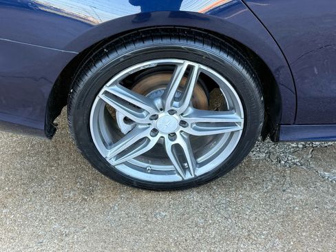 Used 2018 Mercedes-Benz E 300 4MATIC image 52