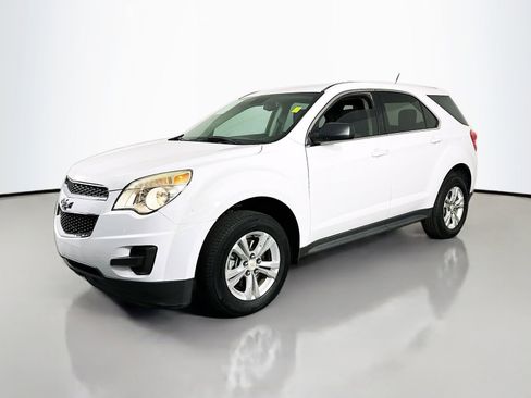 Used 2015 Chevrolet Equinox LS FWD image 4