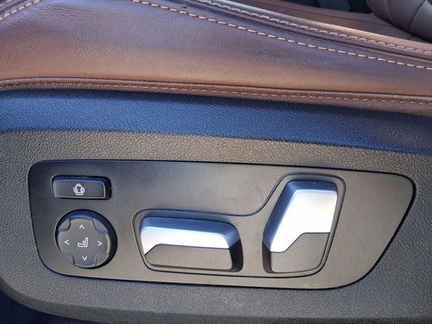 Certified 2023 BMW X5 sDrive40i w/ Premium Package image 12