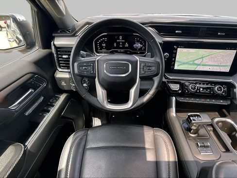 Used 2024 GMC Sierra 1500 Denali w/ Denali Reserve Package AWD/4WD image 6