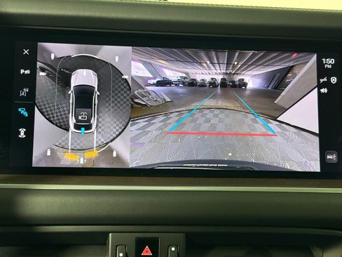 Certified 2025 Porsche Cayenne S image 31