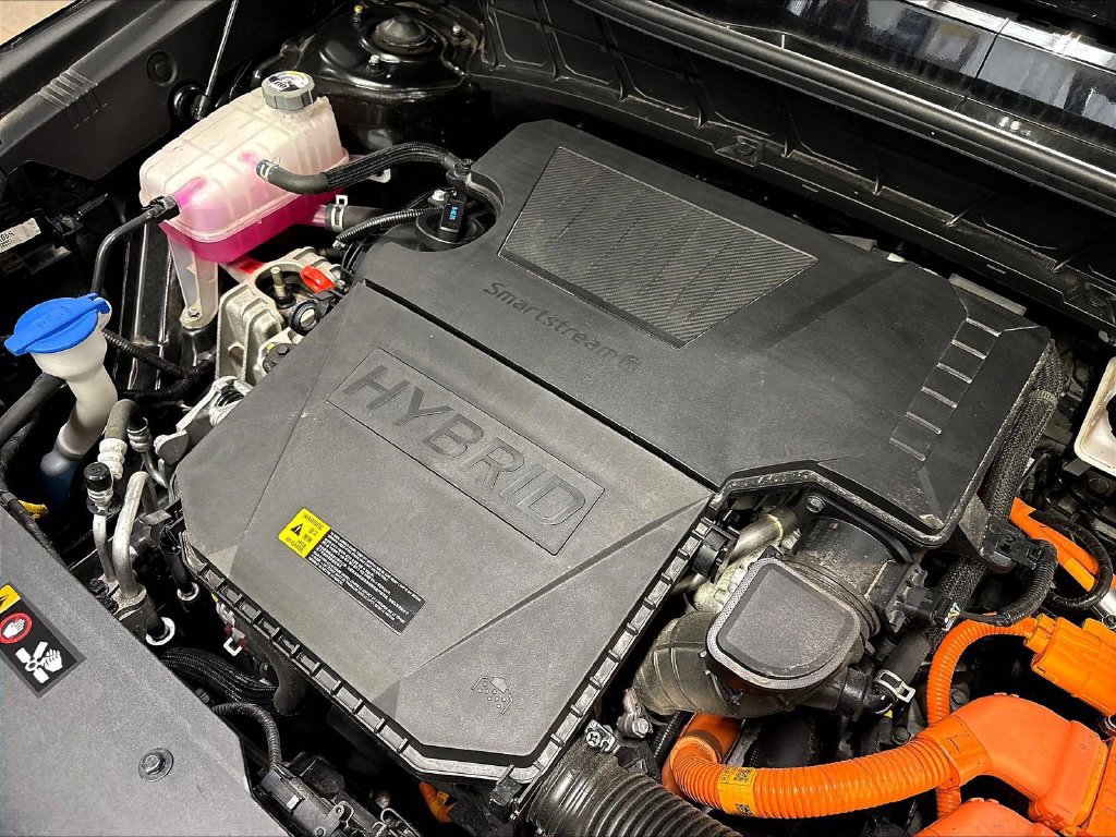 Certified 2023 Kia Niro EX Touring FWD image 36