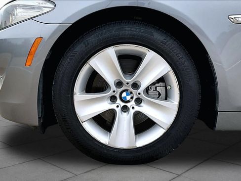 Used 2011 BMW 528i Sedan RWD image 10