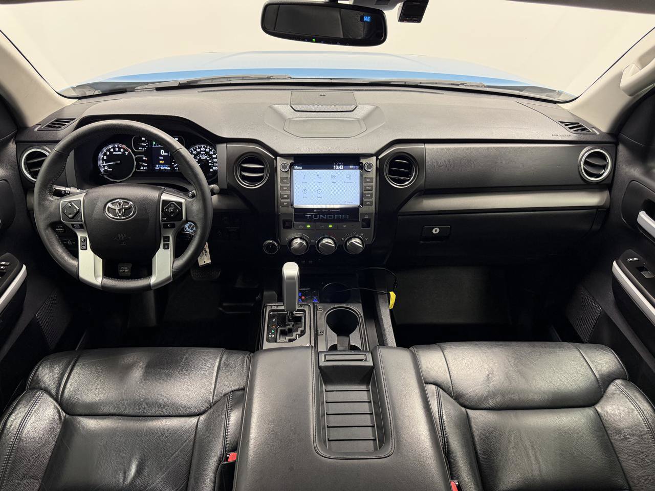 Used 2021 Toyota Tundra SR5 w/ SR5 Leather Package AWD/4WD image 30