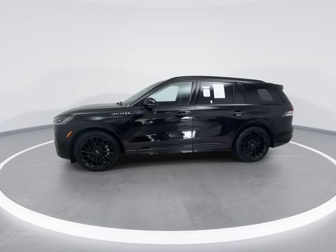 Used 2025 Lincoln Aviator Reserve w/ Equipment Group 201A AWD/4WD image 5