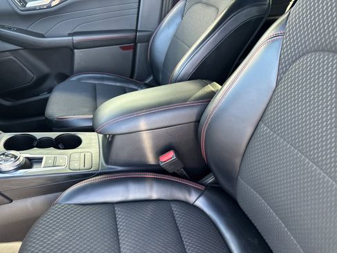 Used 2023 Ford Escape ST-Line image 17