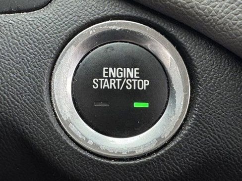 Used 2024 Chevrolet Equinox LS w/ LS Convenience Package image 22