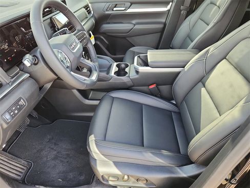 New 2026 GMC Terrain Elevation w/ Elevation Premium Package image 8