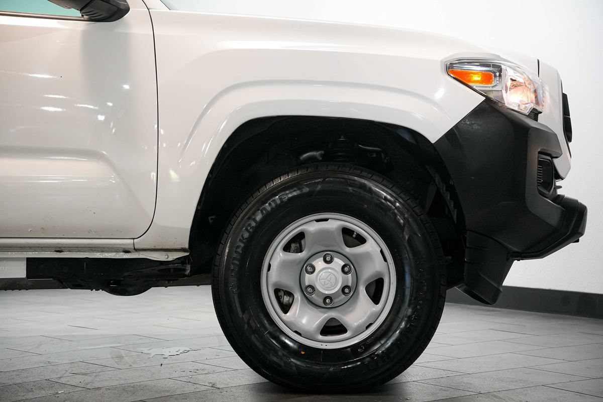 Used 2021 Toyota Tacoma SR RWD image 9