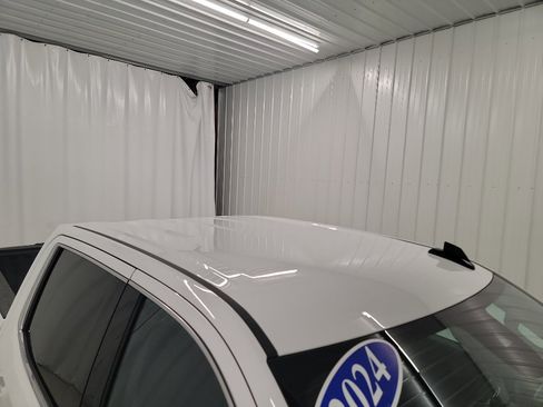 Used 2024 GMC Sierra 1500 SLE image 6